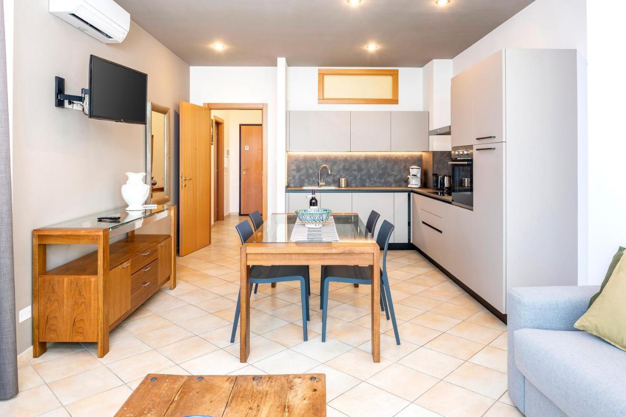 Residence Campana Бардолино Экстерьер фото