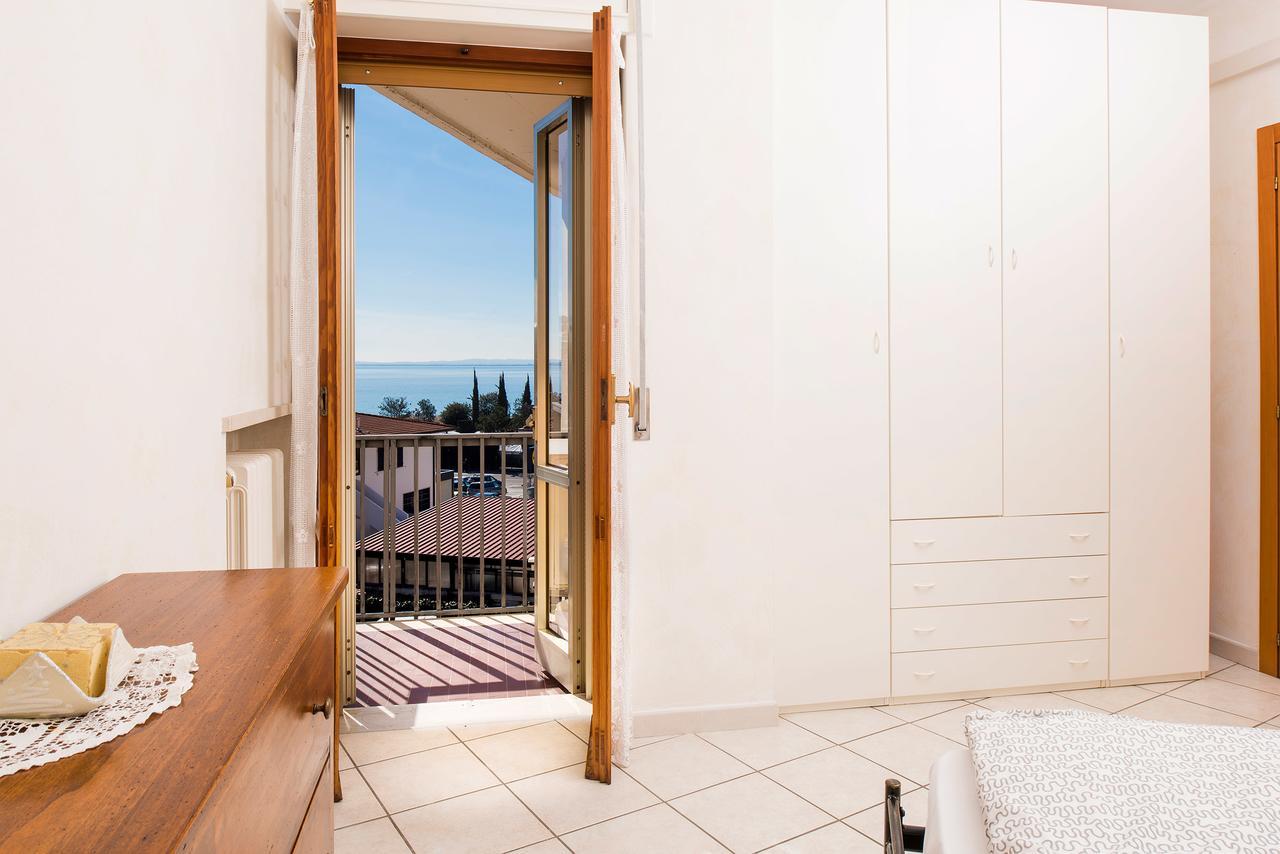 Residence Campana Бардолино Экстерьер фото